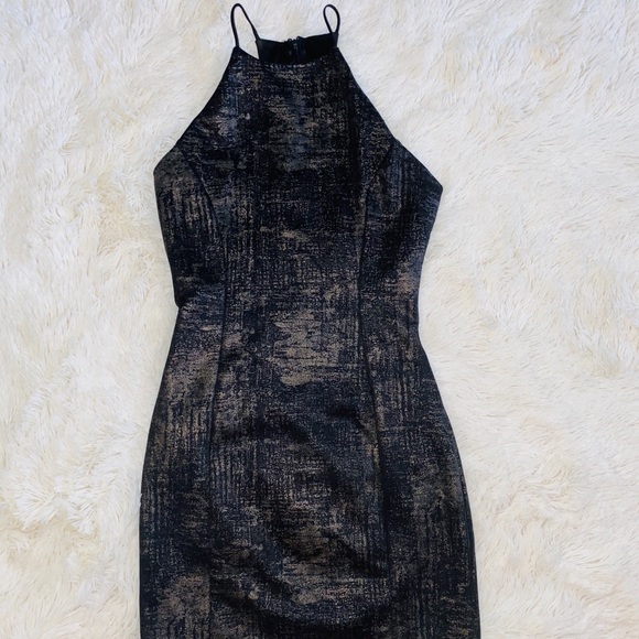 Windsor Dresses & Skirts - High neck black and gold metallic open back dress